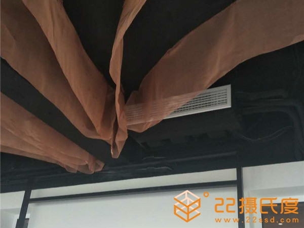 塞納左岸咖啡店大金VR中央空調(diào)機(jī)安裝案例