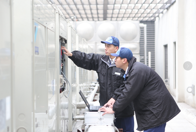 大金空調(diào)榮獲2018年度 “消費(fèi)者家電服務(wù)滿意誠信企業(yè)”“消費(fèi)者權(quán)益保護(hù)示范性企業(yè)”雙項殊榮